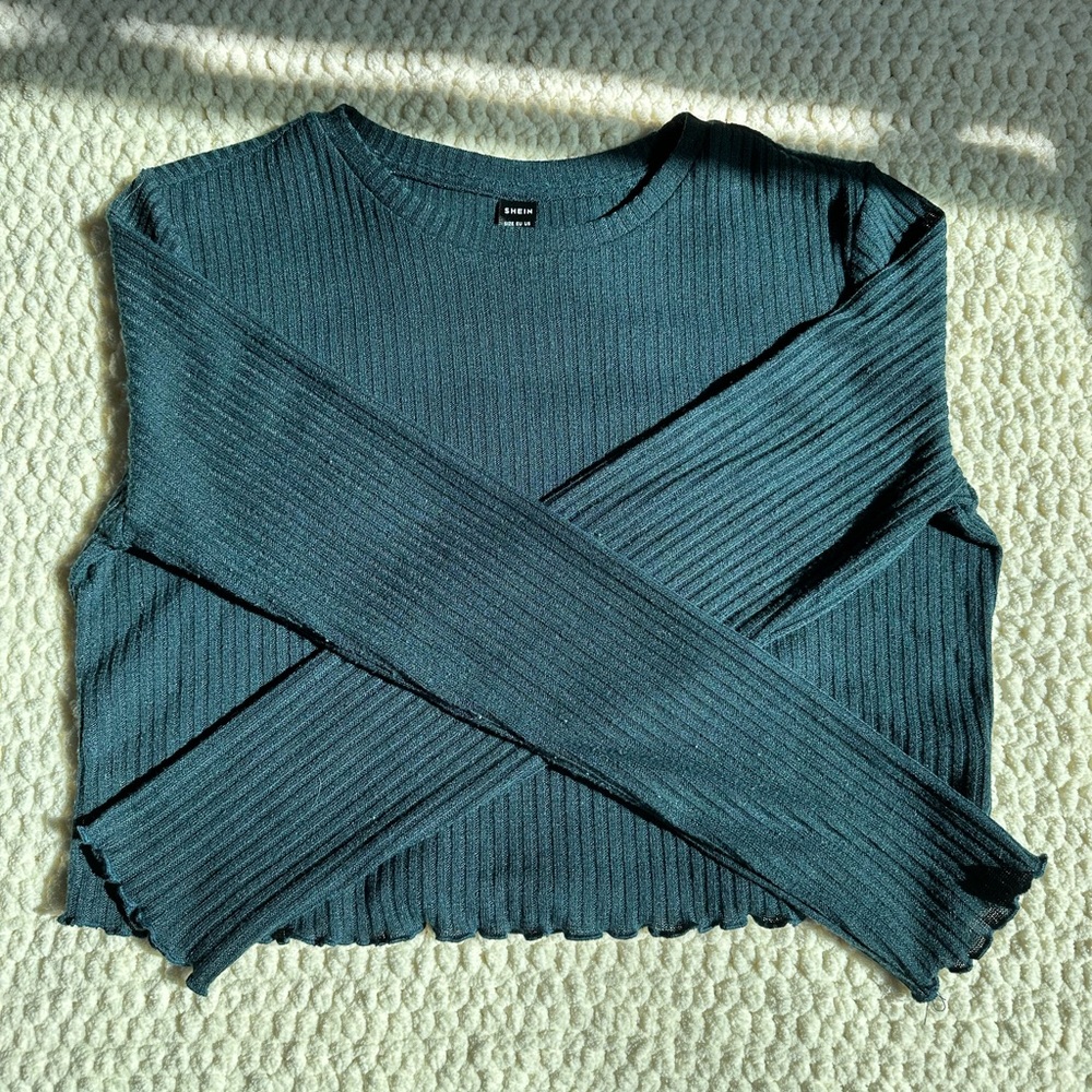 Shein Green Long Sleeve Cropped Shirt
